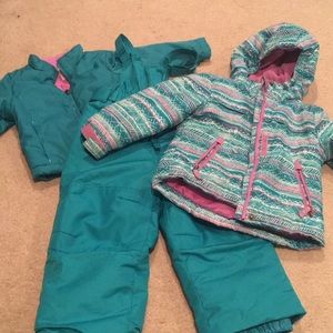 2T  3-piece snow suit